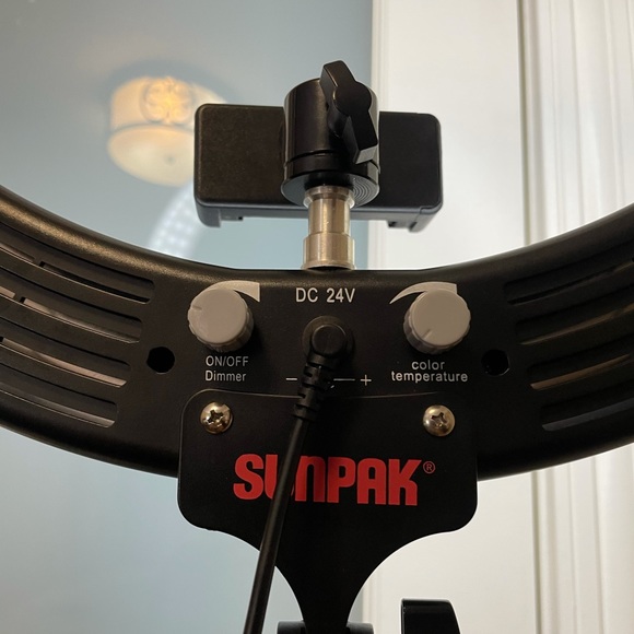 20” RING LIGHT - Picture 4 of 7